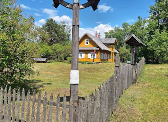 lithuania/dzukija-national-park/landmark/dzukija-national-park-ethnographic-homestead