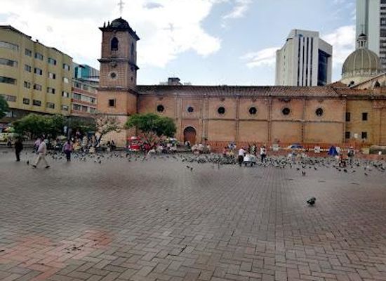 colombia/cali/landmark/plazoleta-de-san-francisco