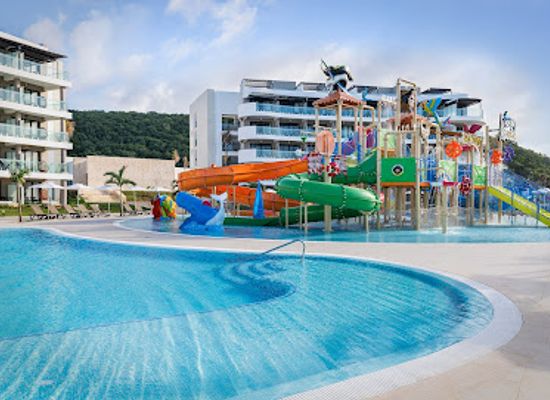 jamaica/north-coast/landmark/ocean-coral-spring