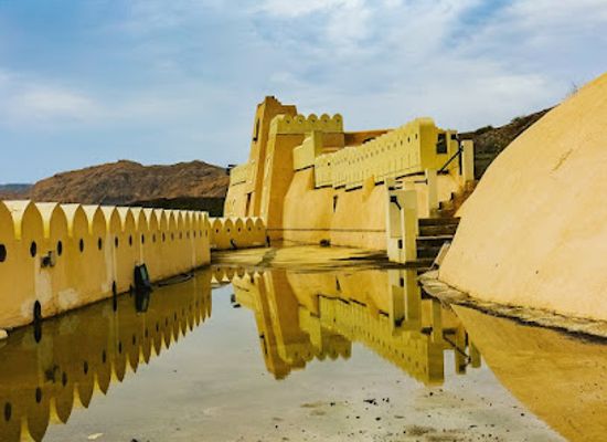 oman/muscat/muttrah/landmark/mutrah-gate