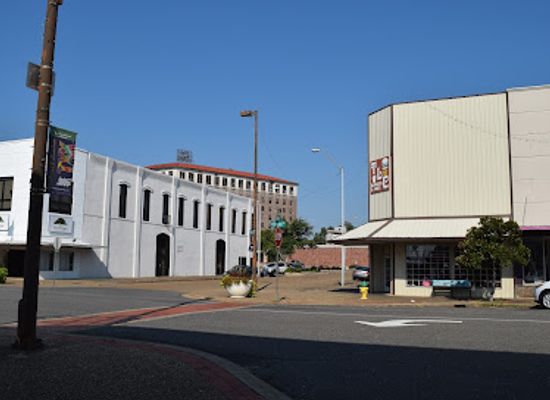 arkansas/texarkana/landmark/lindsey-railroad-museum-in-downtown-texarkana