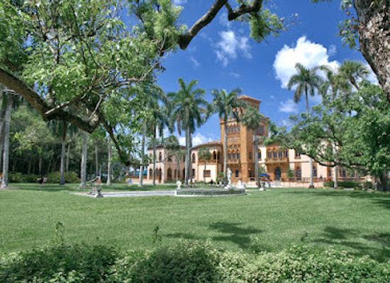 florida/sarasota/landmark/sarasota-county-visitor-information-center