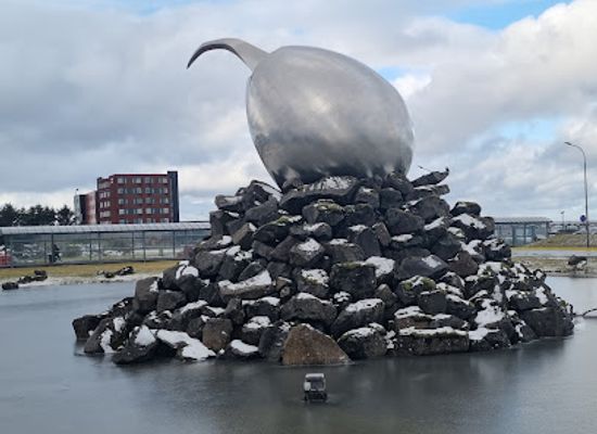 iceland/north-iceland/landmark/botuhreiorio