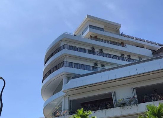 indonesia/labuan-bajo/landmark/labuan-square