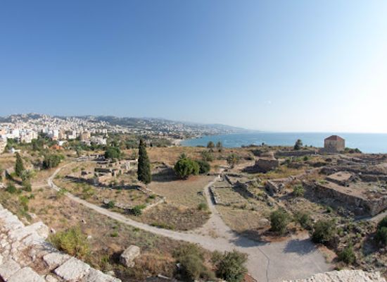 lebanon/byblos/landmark/phoenician-city-gate