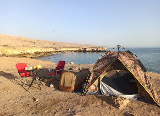 oman/wahiba-sands/landmark/bimmah-sinkhole