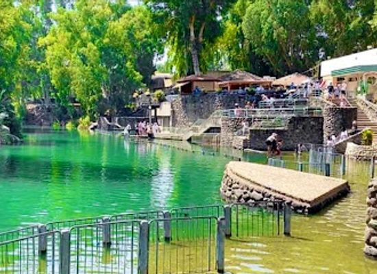 israel/jordan-valley/landmark/jordan-river