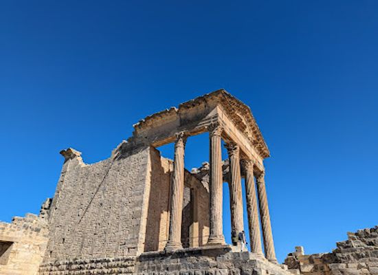 tunisia/the-nefzaoua/landmark/dougga