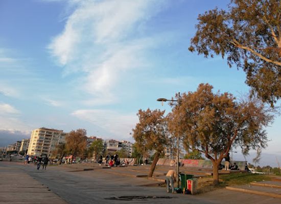 turkiye/izmir/landmark/bostanli-coast