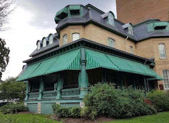 canada/eastern-ontario/landmark/laurier-house-national-historic-site