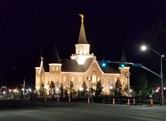 utah/provo/landmark/rockwell-ice-cream