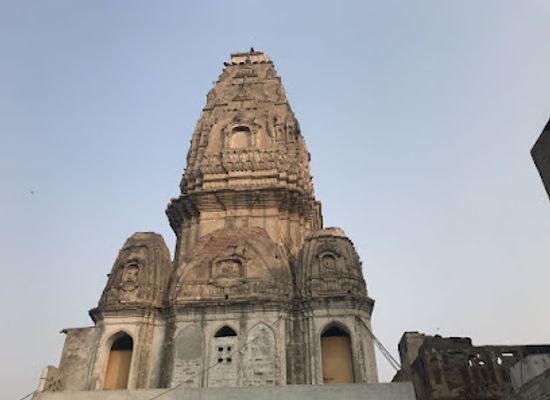 pakistan/lahore/landmark/old-basuli-hanuman-temple