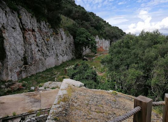 gibraltar/moorish-castle/landmark/northern-defences