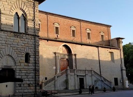 italy/val-di-chiana/landmark/municipio-di-citta-di-castello