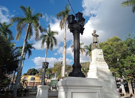 honduras/tegucigalpa/landmark/la-leona-park