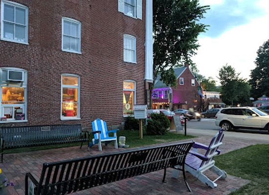 maine/saco/landmark/the-saco-scoop