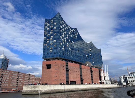 germany/hamburg/hafencity/landmark/viewpoint-elphi