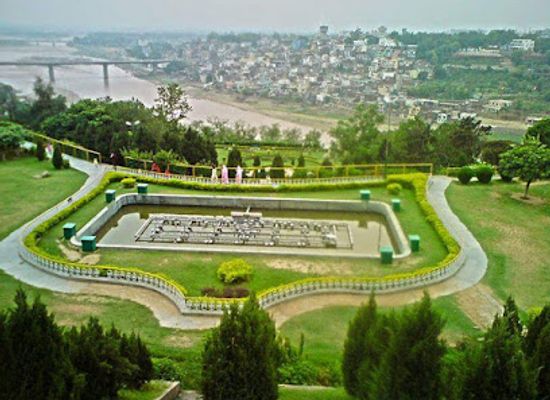 india/jammu/landmark/bahu-fort-park