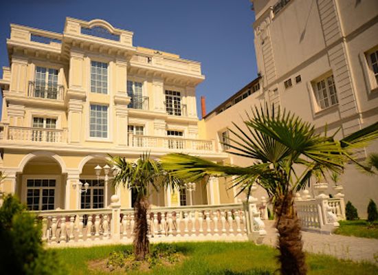 albania/puka/landmark/vila-imperial