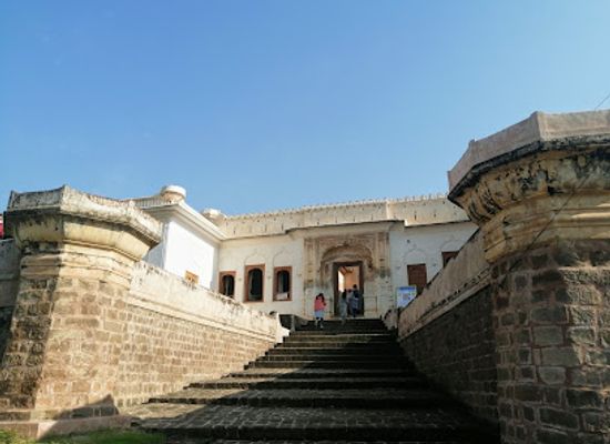 india/jammu/landmark/raja-suchet-singh-palace