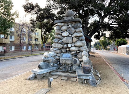 california/pasadena/landmark/watering-trough