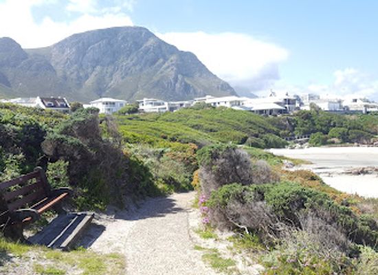south-africa/overberg/landmark/kammabaai-beach