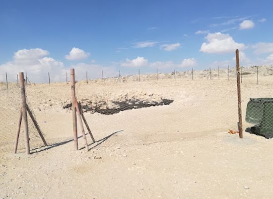 qatar/fuwairit-beach/landmark/musfur-sinkhole