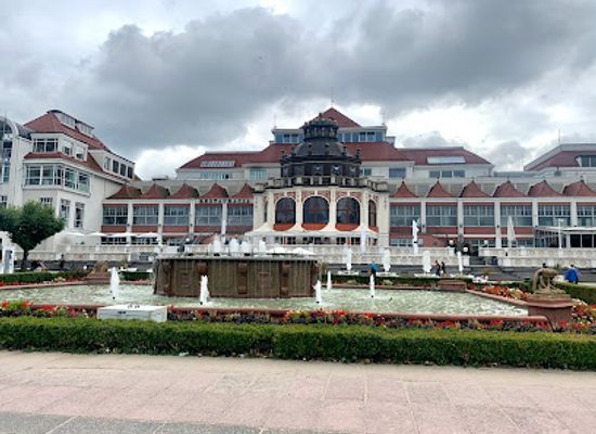 poland/sopot/landmark/skwer-kuracyjny