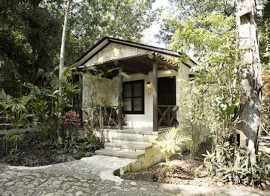 guatemala/tikal/landmark/jungle-lodge-hotel