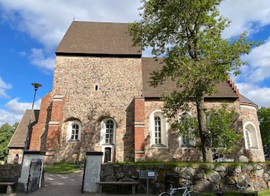 sweden/uppland/landmark/church-of-old-uppsala