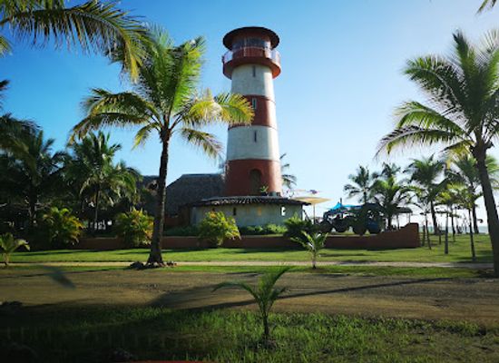 panama/pedasi/landmark/plaza-mayor-de-pedasi