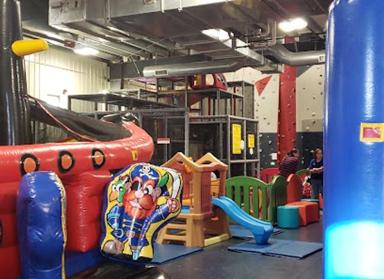 maine/waterville/landmark/adventure-playland
