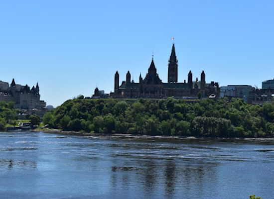 canada/ottawa/landmark/canadian-war-museum