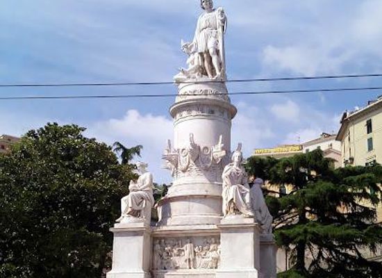 italy/genoa/landmark/monument-to-christopher-colombus