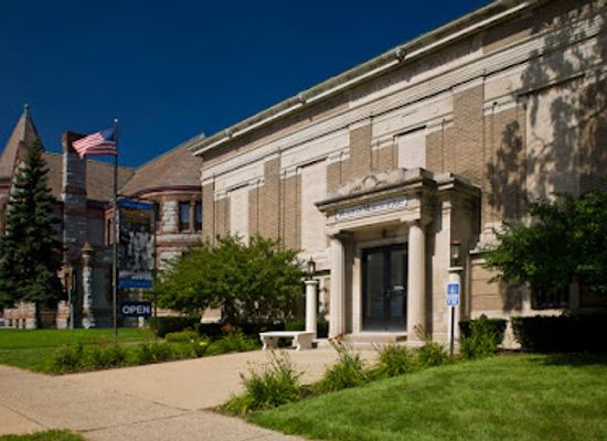 michigan/muskegon/landmark/muskegon-museum-of-art