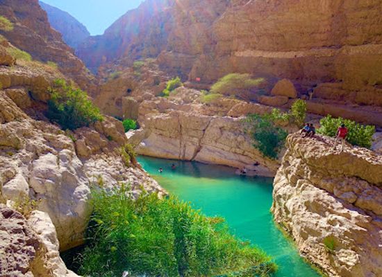 oman/wadi-shab/landmark/water-fall-cave-shab
