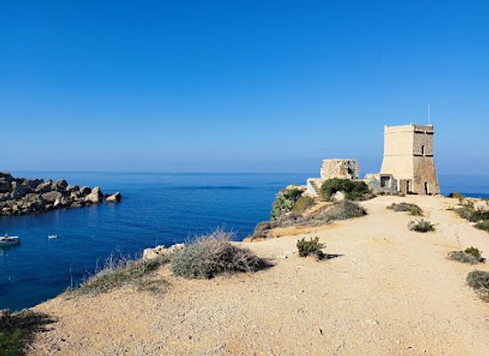 malta/golden-bay/landmark/view-point