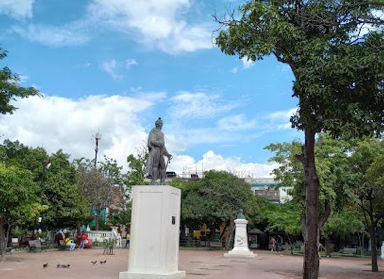 colombia/santa-marta/landmark/monumento-general-santander
