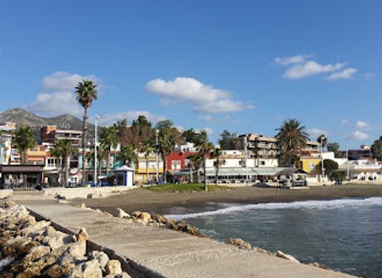 spain/malaga/pedregalejo/landmark/playa-pedregalejo