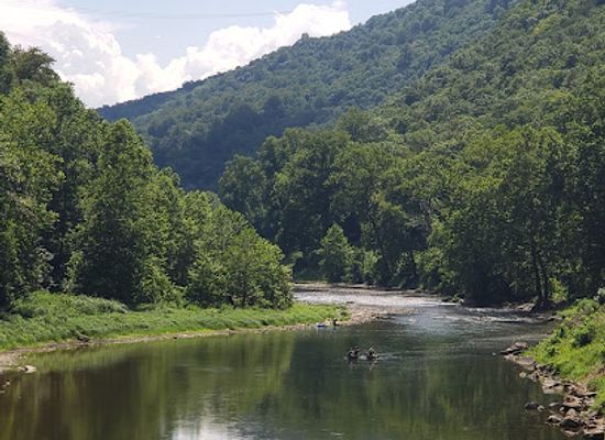 west-virginia/eastern-panhandle/landmark/potomac-eagle-scenic-railroad