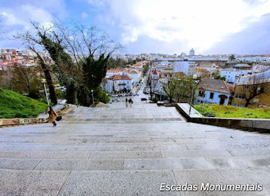 portugal/beira-litoral/landmark/escadas-monumentais-da-universidade-de-coimbra