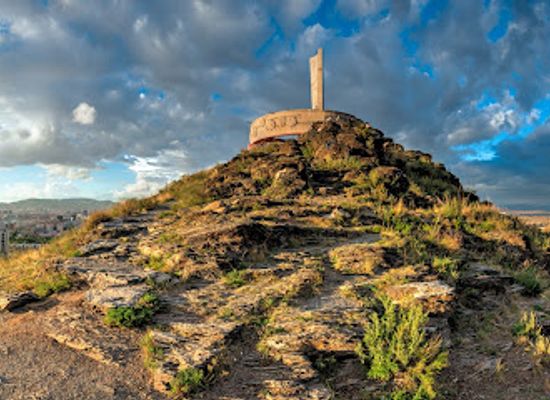 mongolia/dzungarian-basin/landmark/zaisan-monument
