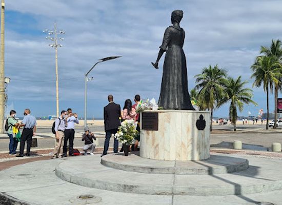 brazil/rio-de-janeiro/copacabana/landmark/monumento-a-princesa-isabel-a-redentora