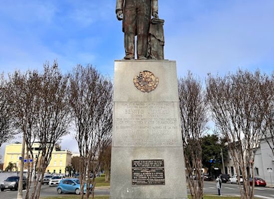 louisiana/new-orleans/landmark/statue-of-benito-juarez