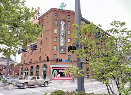 pennsylvania/western-pennsylvania/landmark/senator-john-heinz-history-center