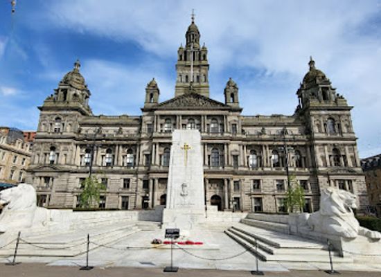 united-kingdom/renfrewshire/attraction/george-square-2