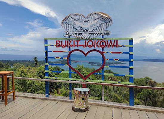 indonesia/southeast-papua/landmark/bukit-jokowi