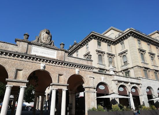 italy/bergamo/landmark/monument-to-partisan