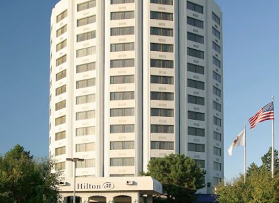 illinois/oak-lawn/landmark/hilton-chicago-oak-lawn