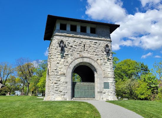 new-york/southern-tier/landmark/washington-s-headquarters-state-historic-site
